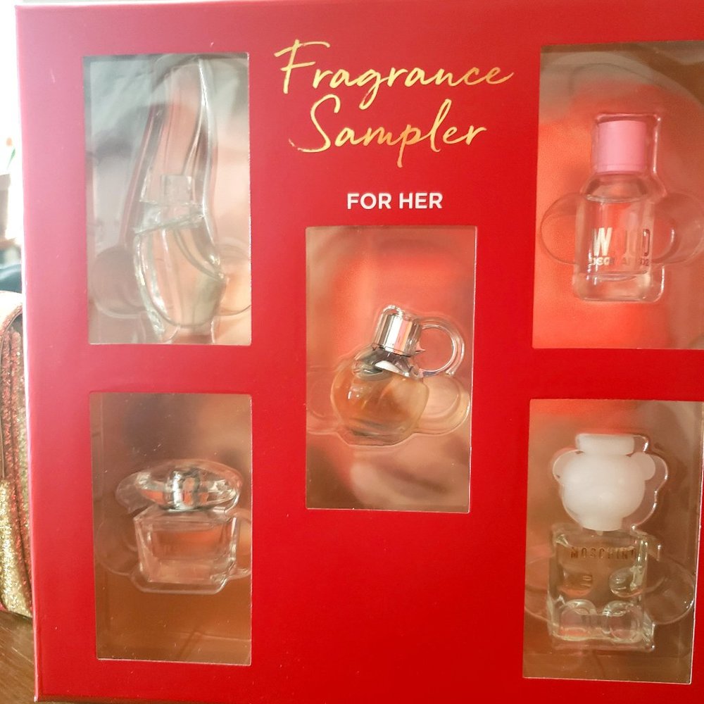 Macy's Fragrance Sampler